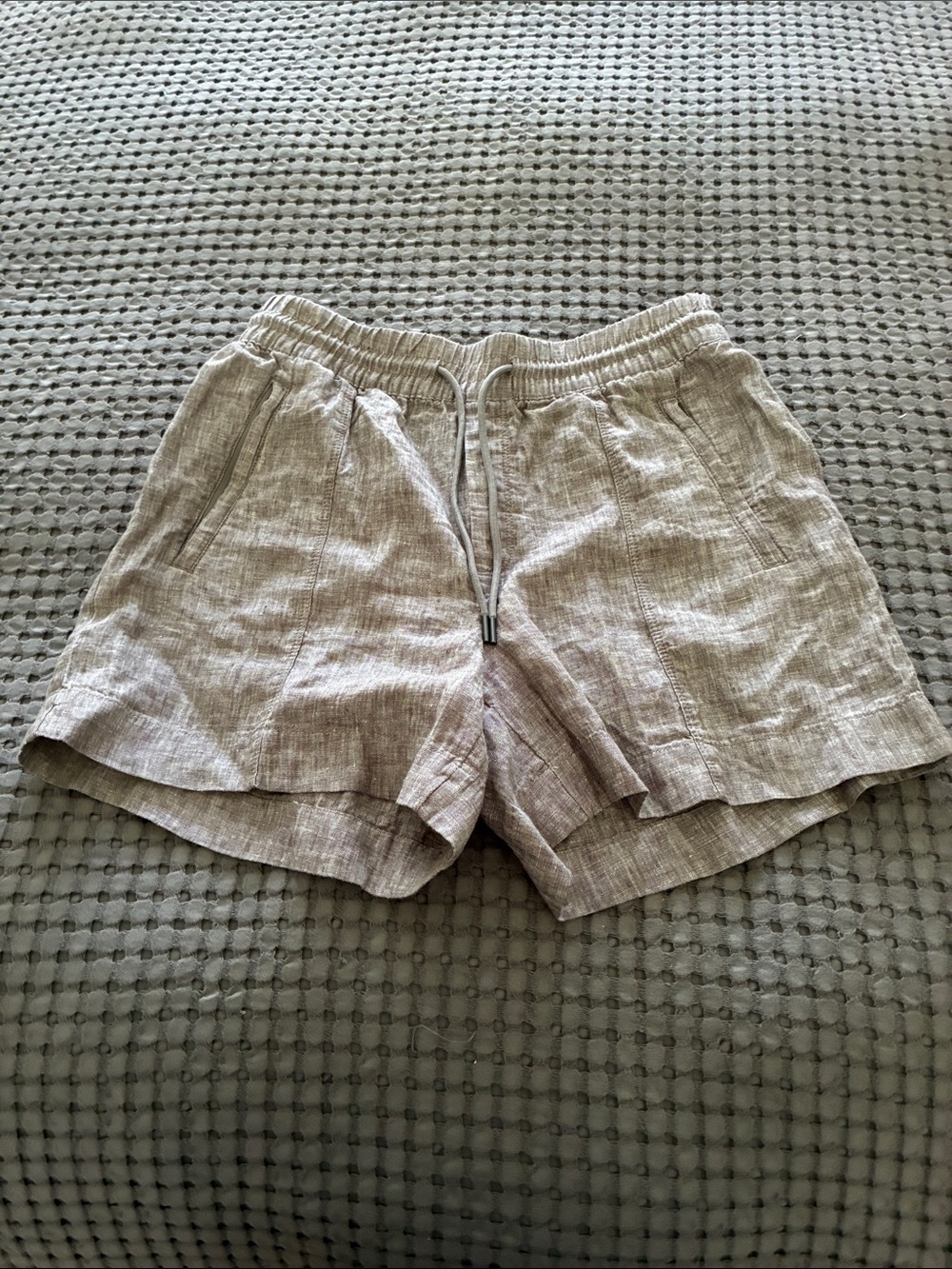 Athleta linen shorts